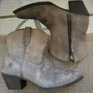 Ariat Gray Women’s Boots